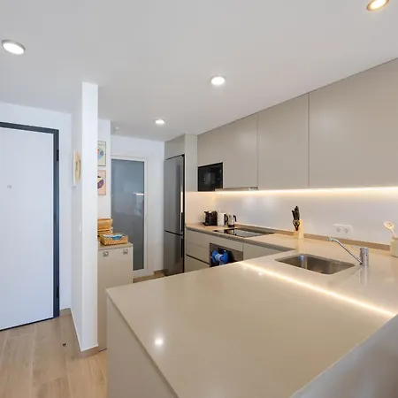 Lagoons - Lovely With Sport & Wellness *