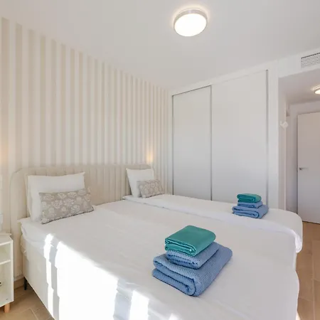 Lagoons - Lovely With Sport & Wellness Appartement