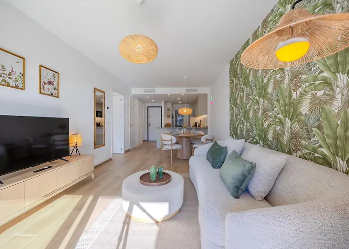 Lagoons - Lovely With Sport & Wellness Apartment