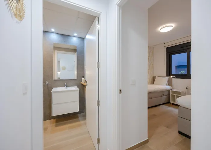 Lagoons - Lovely With Sport & Wellness *